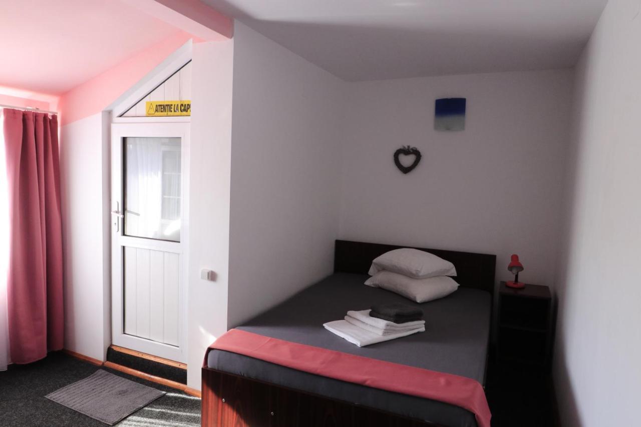 ホテル Casa David スリナ 部屋 写真